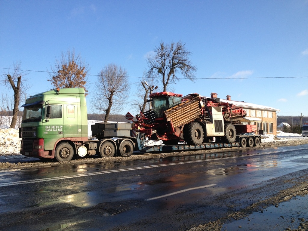 Transportation of the combine in Ukraine by Trans-Auto-D