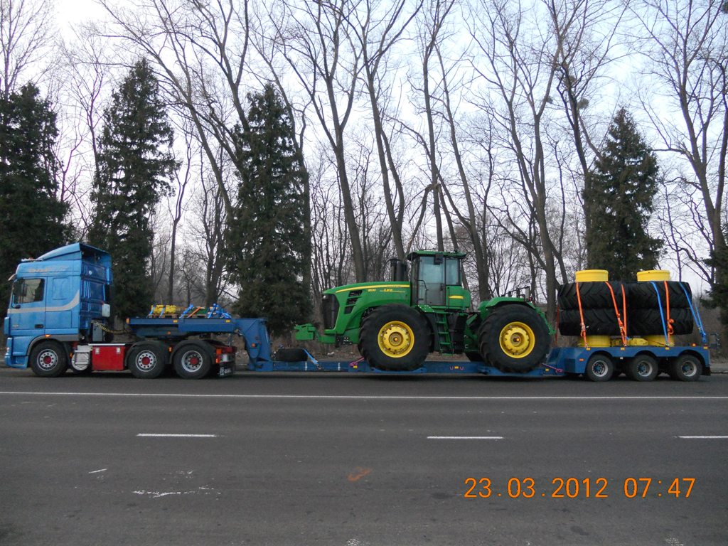 Перевозка трактора Джон Дир 9530 со спаренными колесами - 2