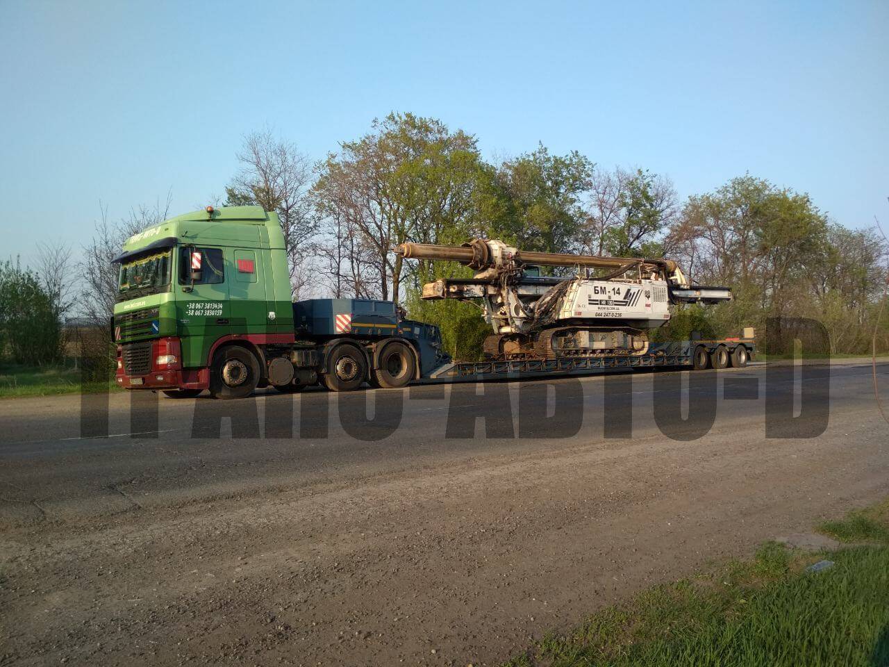 Перевозка сваевдавливающей установки по Украине