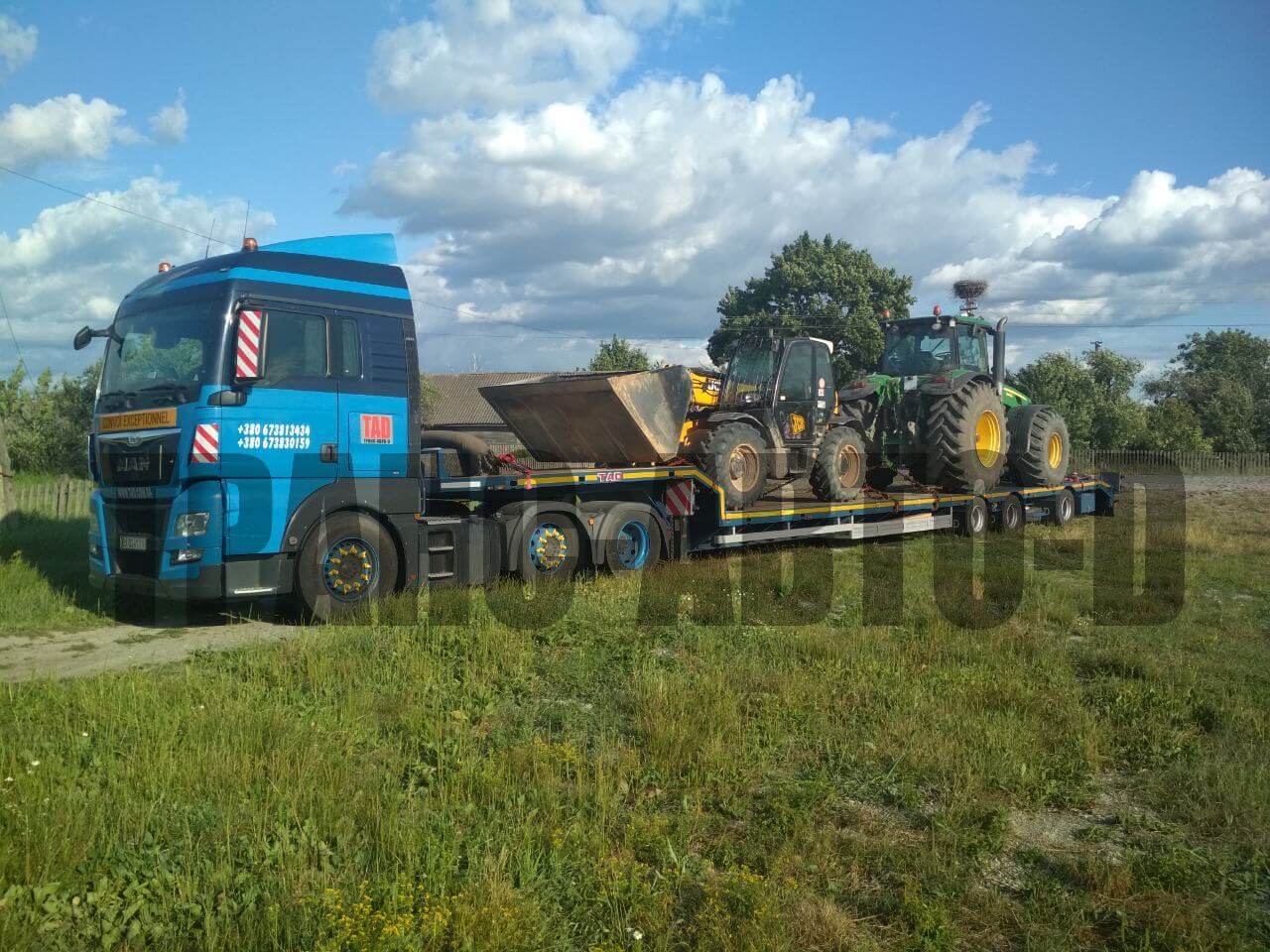 Перевозка бульдозера с трактором Днон Дір