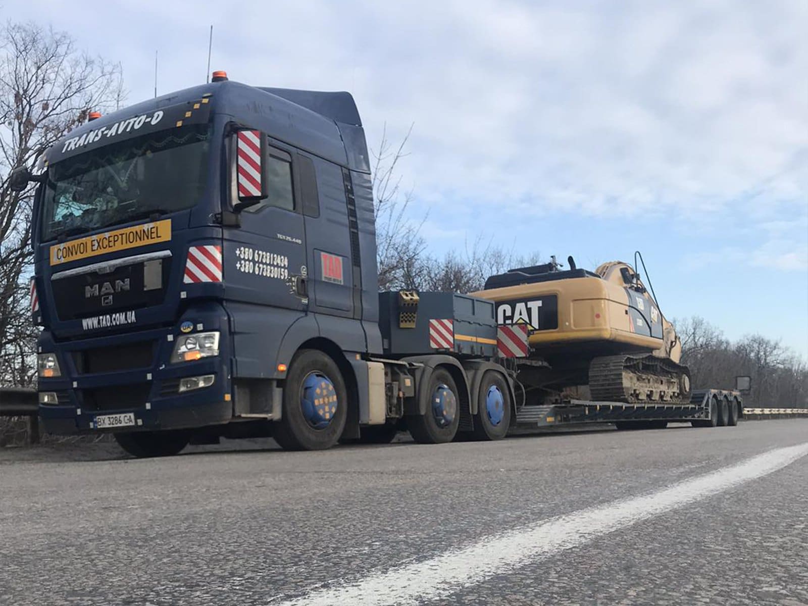 Transportation of CAT excavator