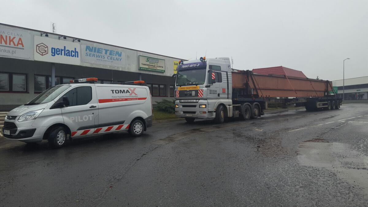 Transportation-lengthy-industrial-construction