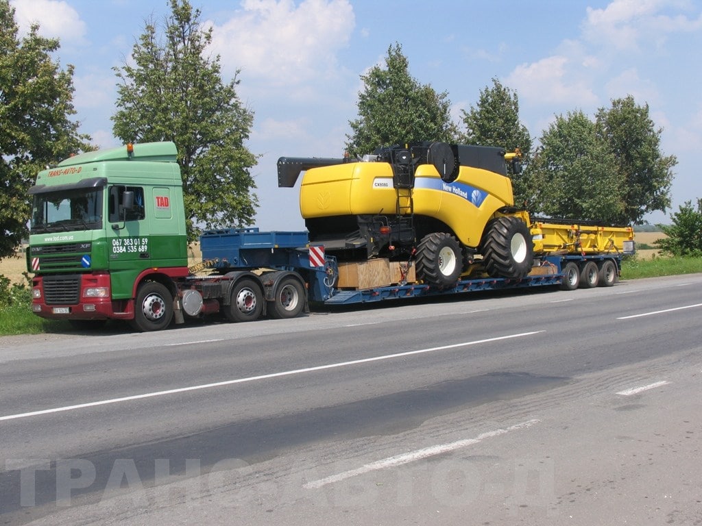 Transportation-combine-New-Holland-CX-80-80-Ukraine