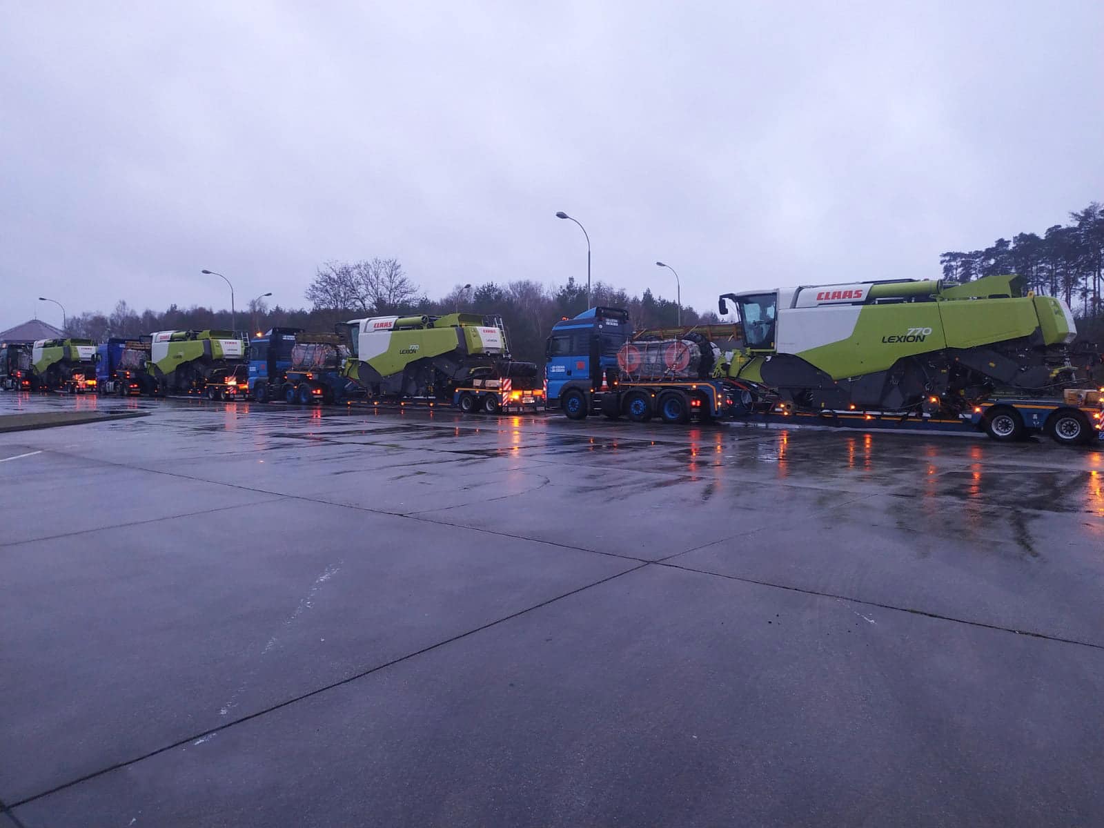 Transportation of CLASS combines from Germany