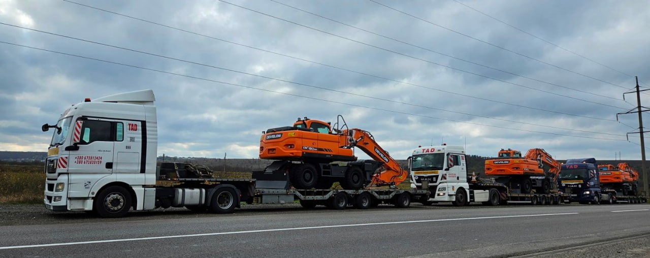 Перевозки техники Develon